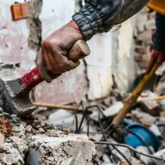 Wyburzenie ściany - ile kosztuje? Sprawdź aktualne ceny