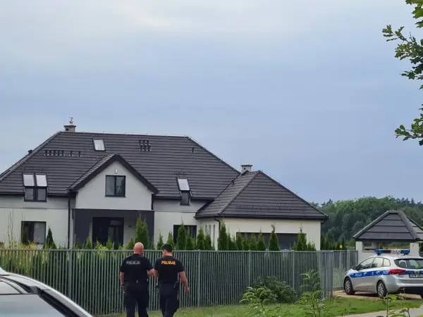 Niechciany lokator: Czy można legalnie wyrzucić go z domu?